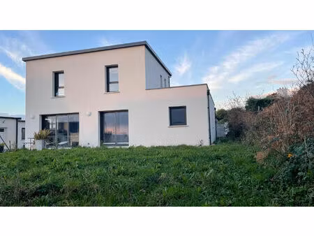 vente maison 5 pièces 105 m² carantec (29660)