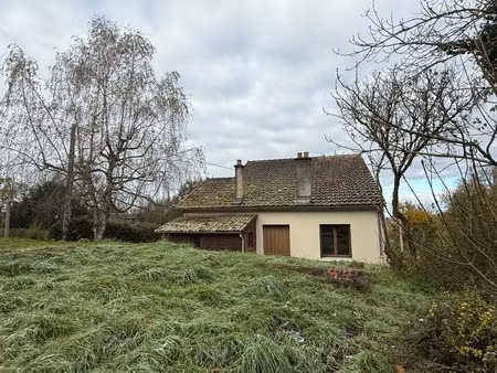 maison 3 pièces 72m² à finir de restaurer+grenier aménageable avec grange indépendante sur