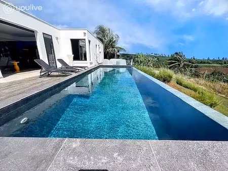 vente maison 5 pièces 381.15 m² à le marigot (97225)  1 140 000 €