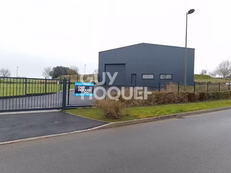 location locaux professionnels 400 m² à broons (22250)  1 470 €