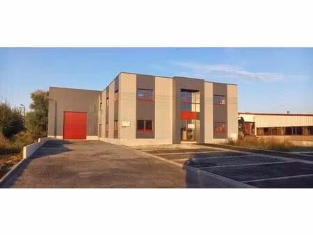 entrepôt à louer à naninne