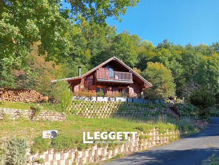 maison 8 pièce(s)  soursac