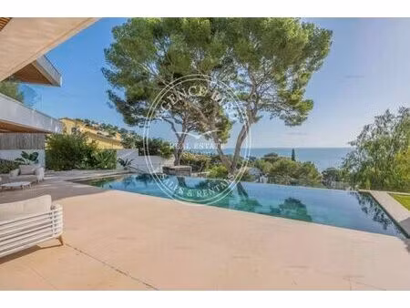 villa de 6 pièces de luxe en location les issambres  provence-alpes-côte d'azur