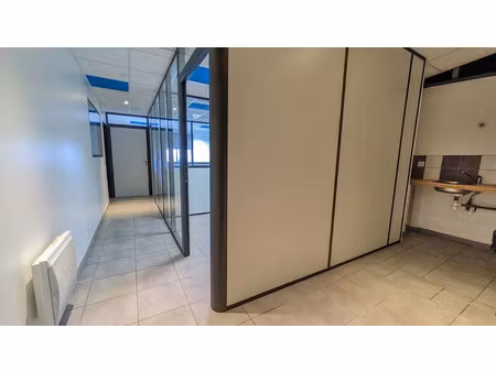 location locaux professionnels 55 m² à bourg-de-péage (26300)  630 €