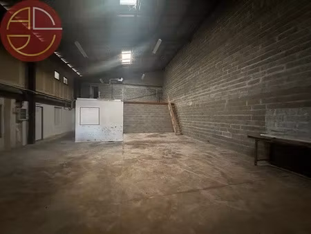 location locaux professionnels 669 m² à quint-fonsegrives (31130)  5 900 €