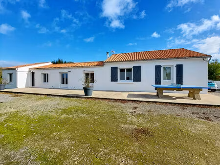 vente maison 6 pièces  140.00m²  notre