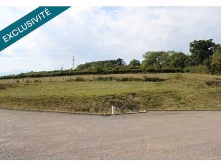 terrain à bâtir de 726m²