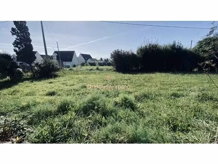 terrain viabilisé de 309 m2 proche bourg