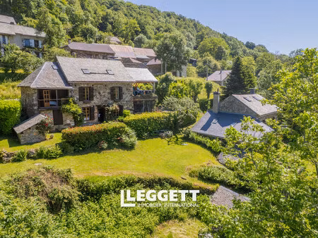 maison 14 pièce(s)  saurat