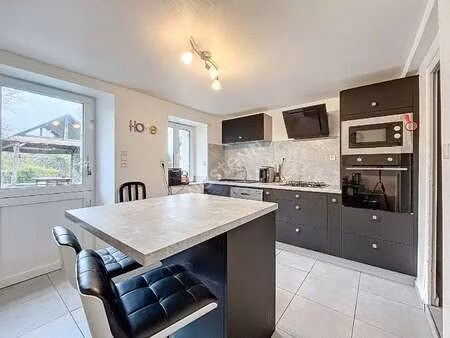 vente maison à andigné (49220) : à vendre / 147m² andigné