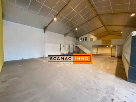entrepôt de 480m²