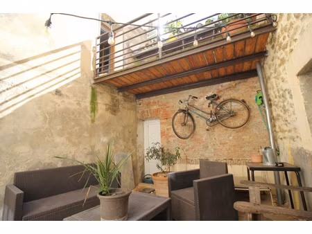 maison de village 200 m²