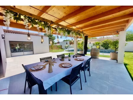 vente maison 8 pièces 191.38 m² à aubignan (84810)  710 000 €