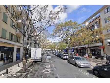 bureaux 105 m² cagnes-sur-mer