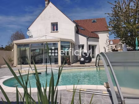 maison 5 pièces - 150 m²