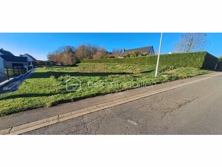 terrain de 1 340 m² à oisemont