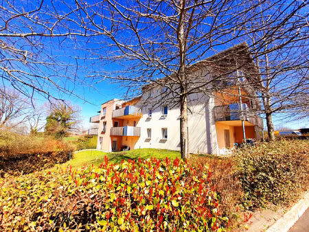 location appartement 2 pièces 65 m² à luc-la-primaube (12450)