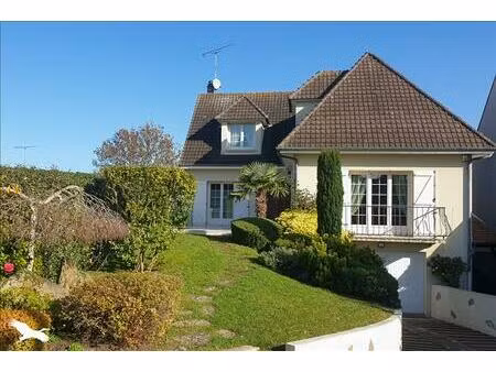 vente maison 5 pièces 147 m² osny (95520)