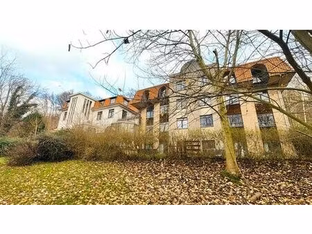 immeuble d'investissement (13 appartements) sur 9319m² à klu