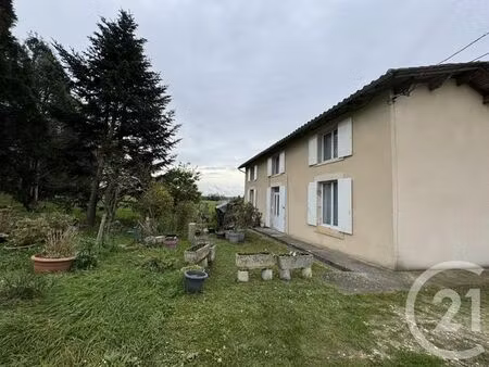 maison à vendre - 5 pièces - 202 m2 - tizac de lapouyade - 33 - aquitaine