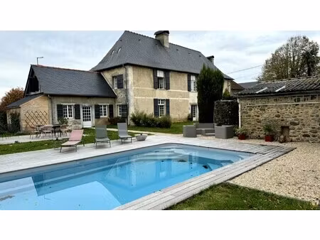 maison de luxe à vendre à soumoulou