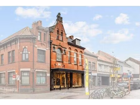 centraal gelegen investeringspand in zele