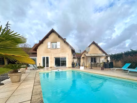 vente maison 6 pièces 150m2 le passage 38490 - 380000 € - surface privée