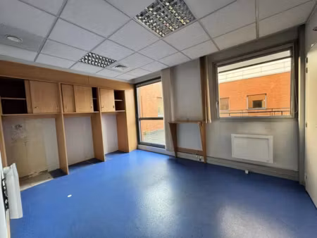 bureaux avec parkings / parc des expositions paris nord 2