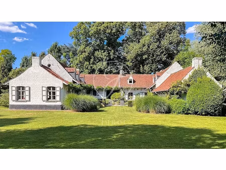 vente maison 8 pièces 325 m² à croix (59170)  1 600 000 €