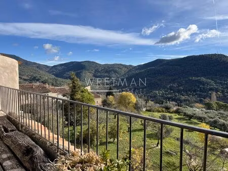 vente maison 9 pièces 212 m² bargemon (83830)