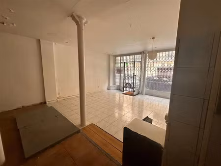 location locaux professionnels 63 m² à paris 17ème (75017)  2 965 €