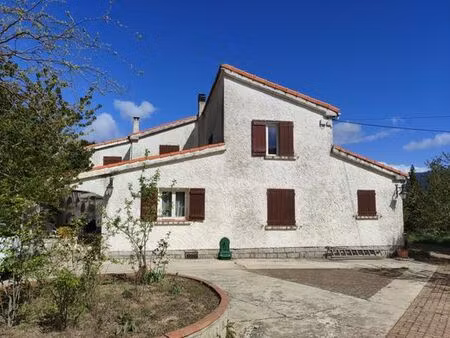 maison de prestige de 200 m2 en vente levie  france
