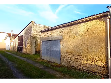 vente maison 1 pièce 60 m² à saint-seurin-de-cadourne (33180)  38 500 €