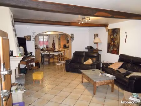 maison 12 pièces 410 m²