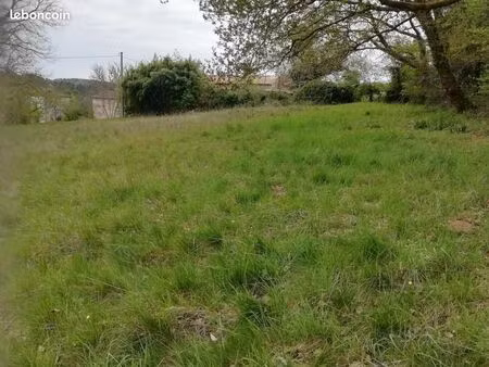 terrain 1 168 m² sourzac