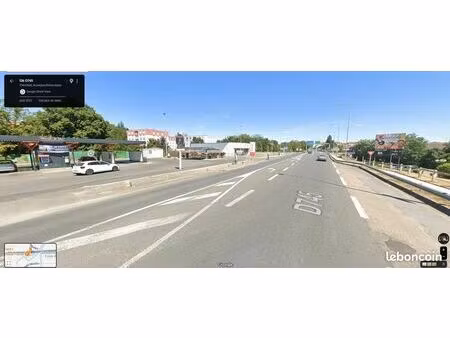 emplacement kiosque / distributeur