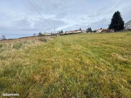 terrain 610 m² sainte-sigolène