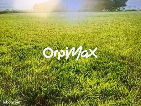 terrain 1 180 m² crequy