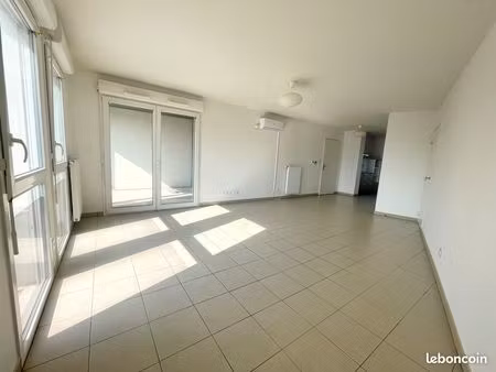 appartement 3 pièces 68 m²