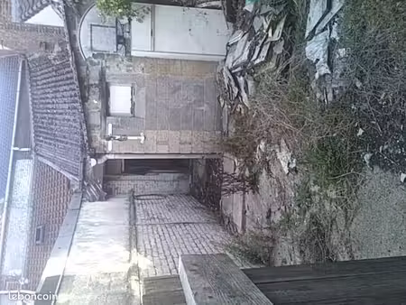 maison 80 m2 à restaurer