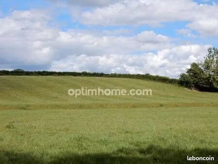 terrain 15 273 m² pernes