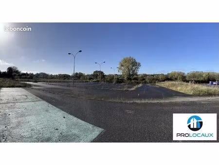 terrain 2 550 m² moreuil