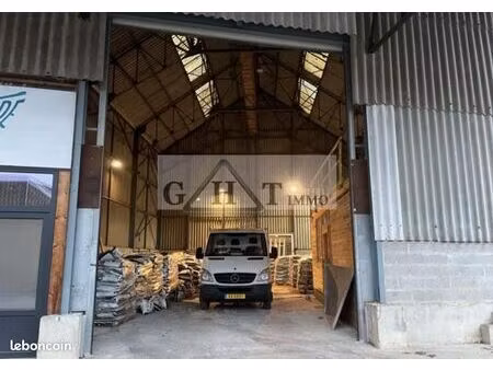 local industriel 350 m²