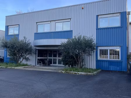 gallargues a louer entrepot 430 m2