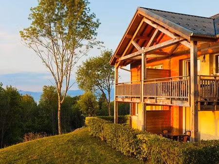 location meublée appartement 2 pièces 35 m² à evian-les-bains (74500)  1 020 €