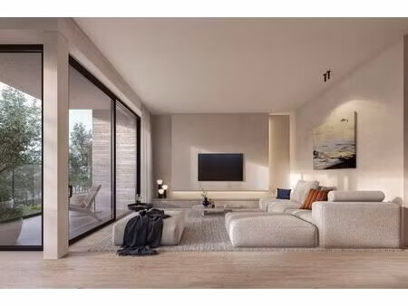 nouvel appartement de luxe situé au calme dans la rue de ni