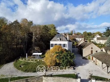 maison de luxe en vente à mercurey  bourgogne-franche-comté