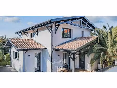 maison avec piscine et jardin la teste-de-buch (33)