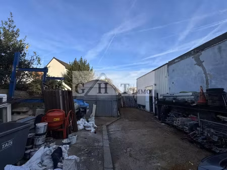 vente local industriel 180 m² bobigny (93000)