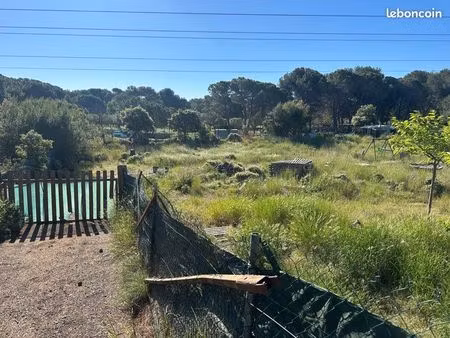 terrain loisir au magdelaine